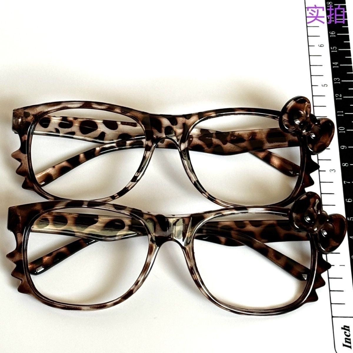 Hello Kitty Leopard Bow Eyeglass