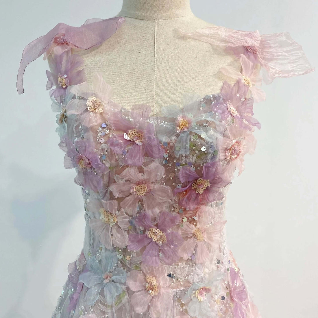 Kait Floral Blossom Sequins Dress main image 0
