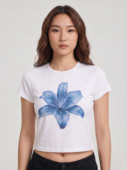 Blue Lily Graphic Crop Tee