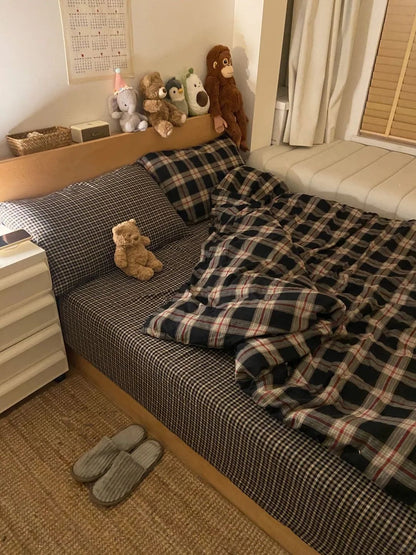 Coziness Plaid Flannel Bedding Set