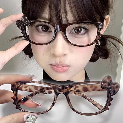 Hello Kitty Leopard Bow Eyeglass