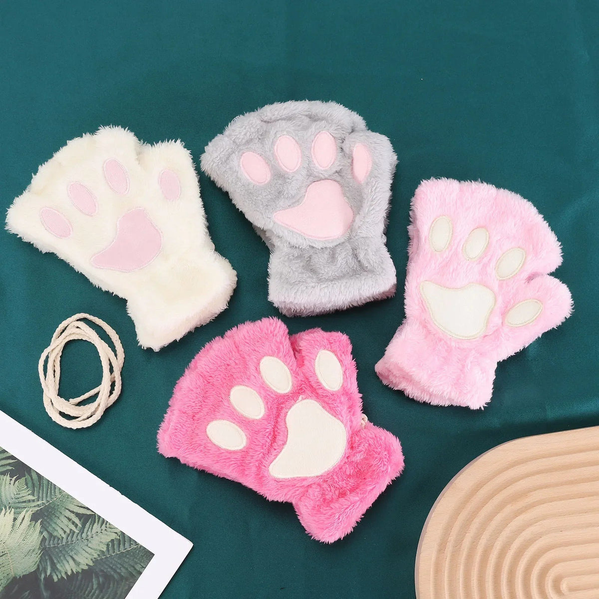 Fluffy Cat Paw Fingerless Gloves