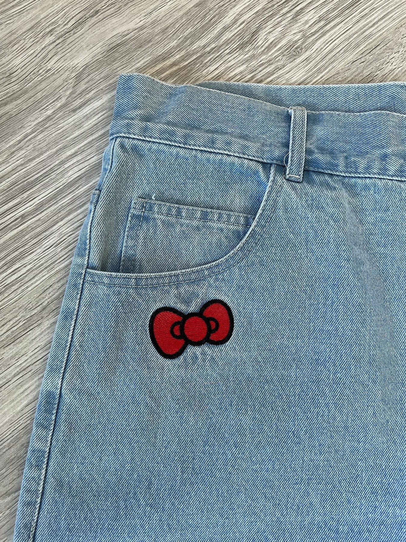 Hello Kitty Jorts