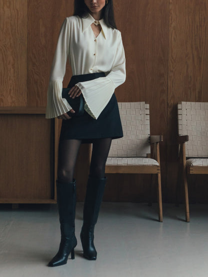 Loose Blouse With Pleated Cuffs