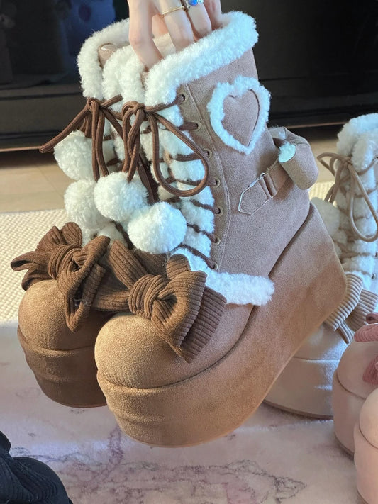 Pom-Pom Snow Heart Boots