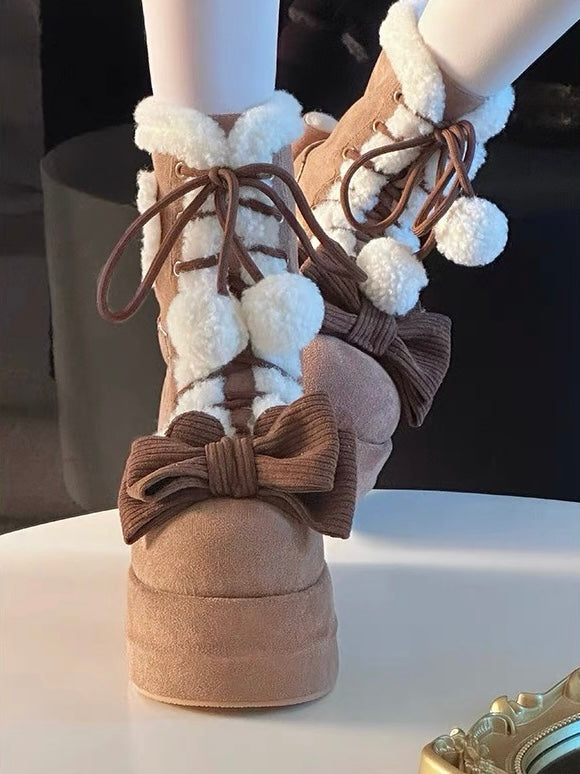 Pom-Pom Snow Heart Boots