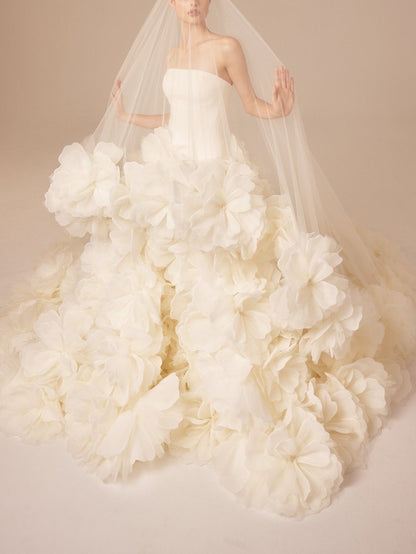 White 3D Floral Strapless Wedding Dress