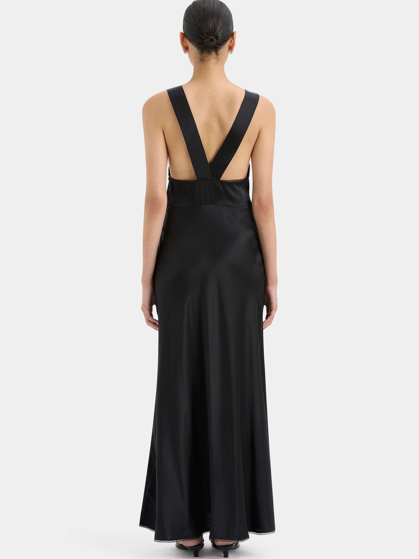 Aries Cut Out Gown-Luxandluxy