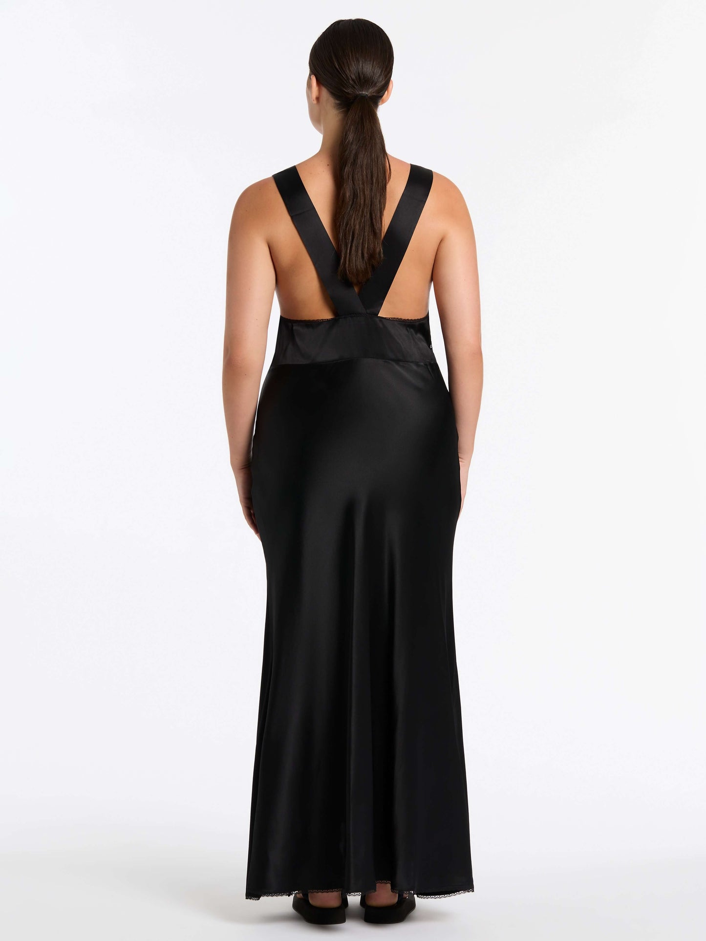 Aries Cut Out Gown-Luxandluxy