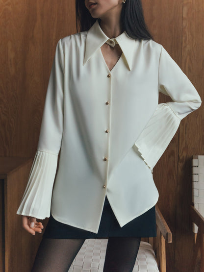 Loose Blouse With Pleated Cuffs