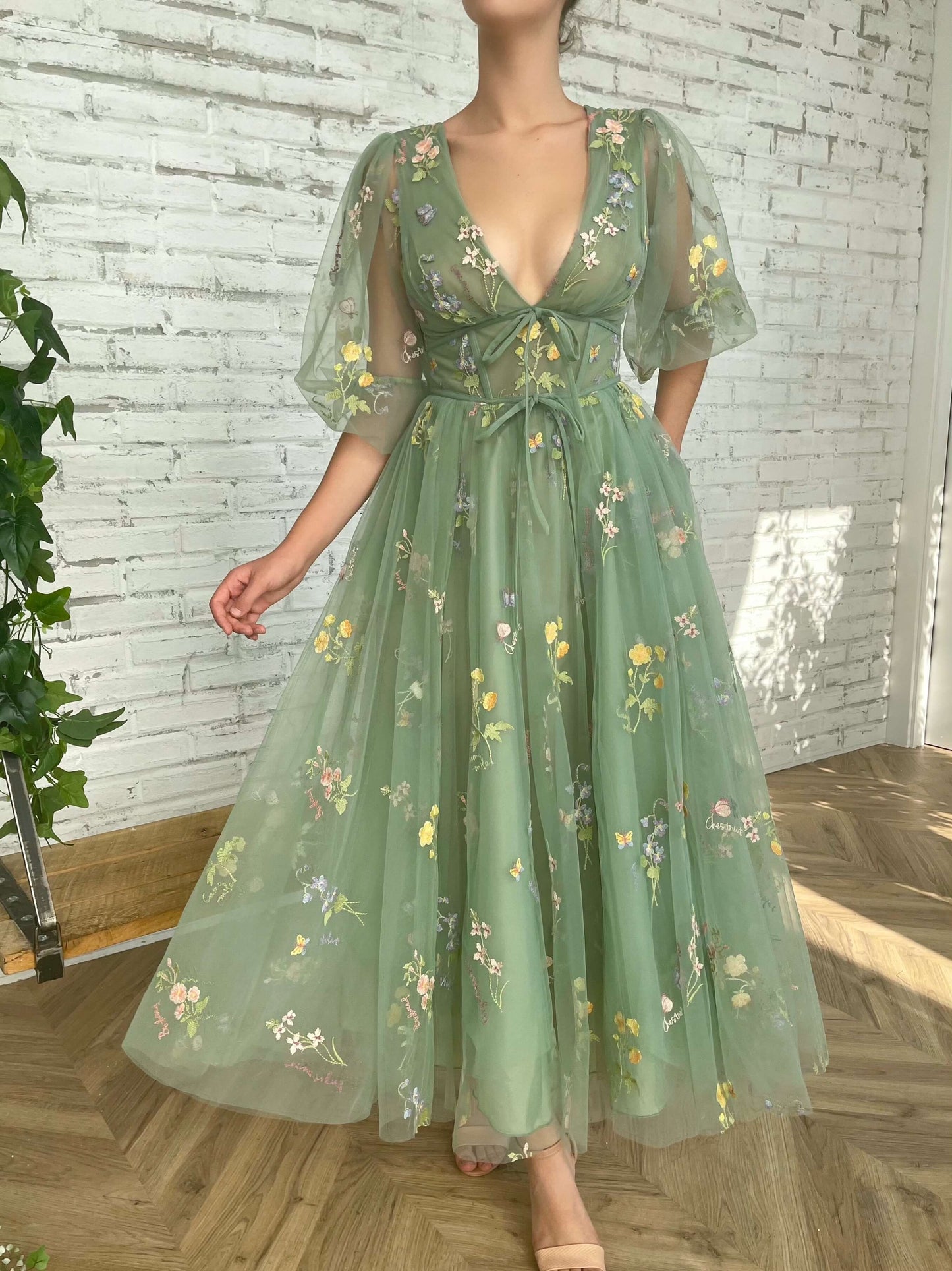 Flourishing Meadow Midi Dress-Luxandluxy