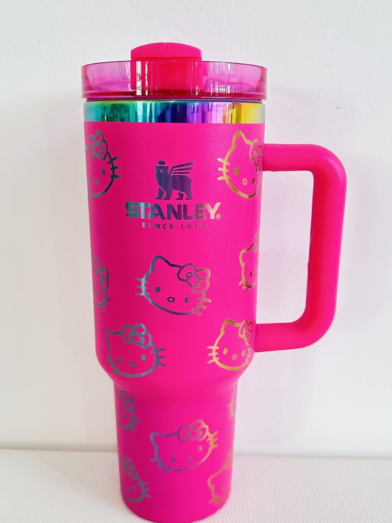 Hello Kitty Stanley Cup – Luxandluxy