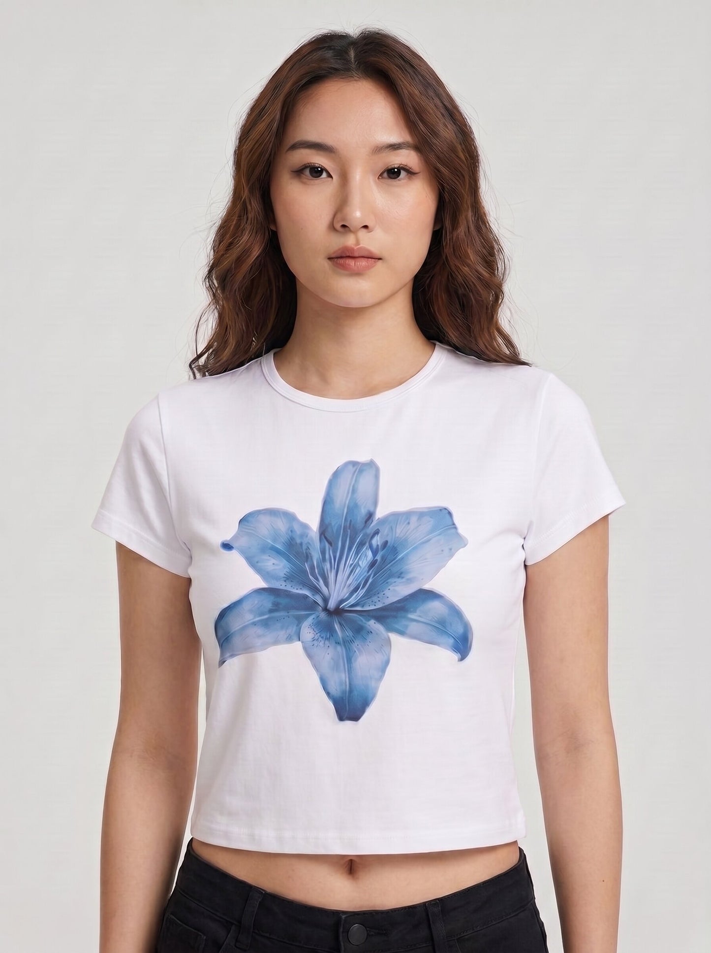 Blue Lily Graphic Crop Tee