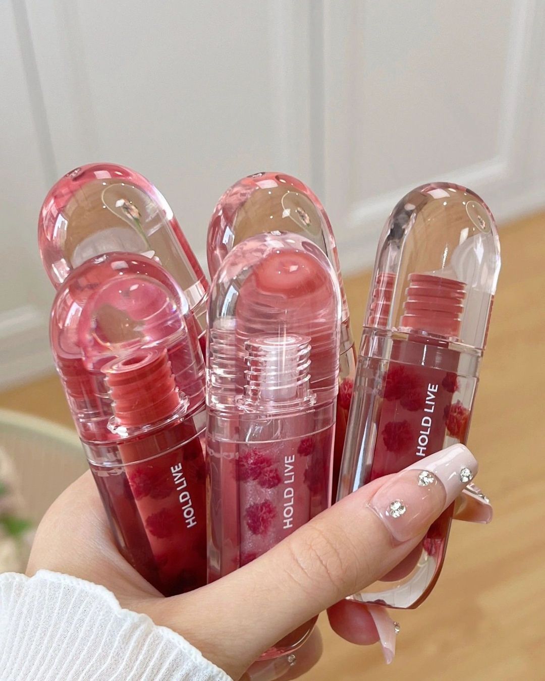 Hold Live Lip Gloss-Luxandluxy