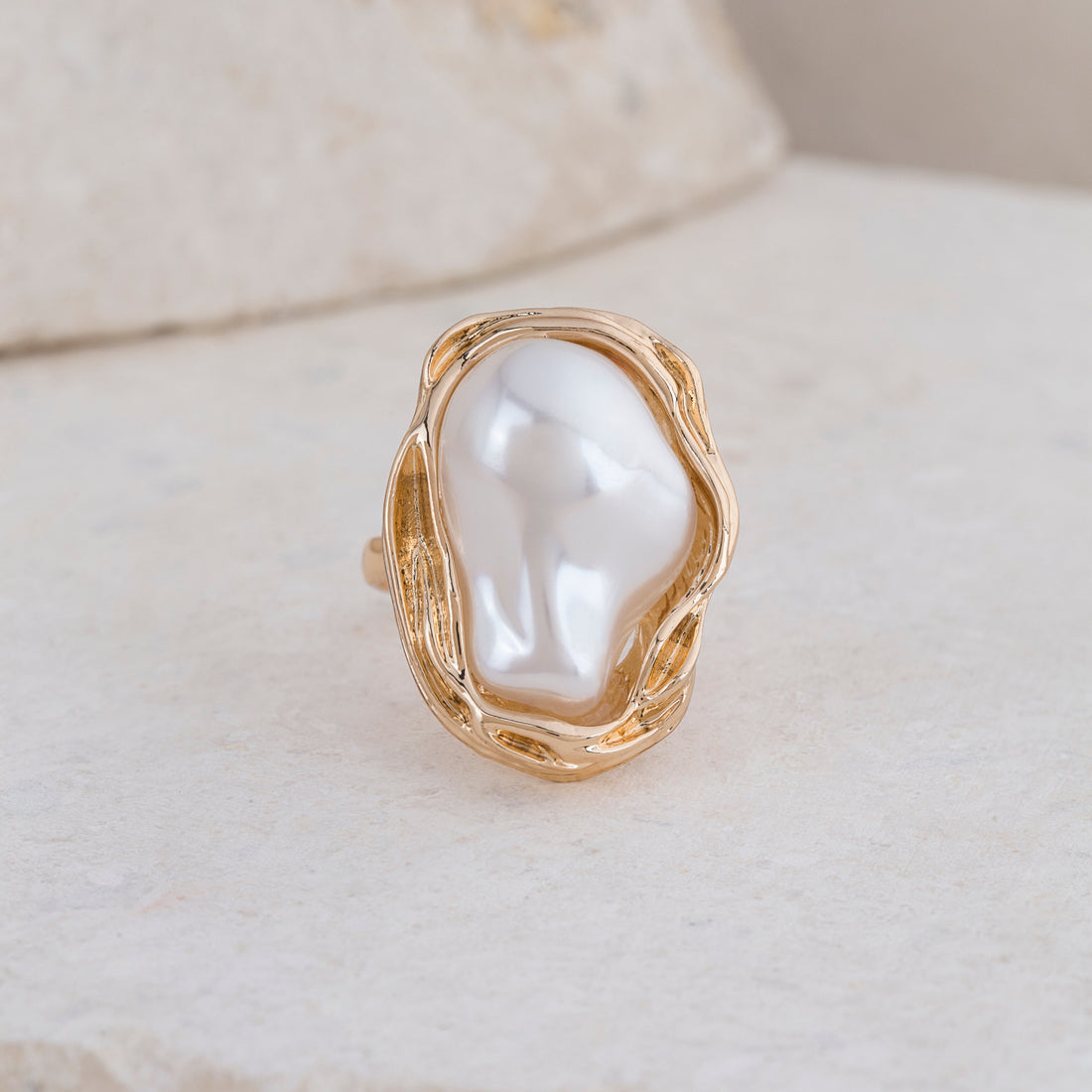 Irregular Pearl Shaped Ring-Luxandluxy