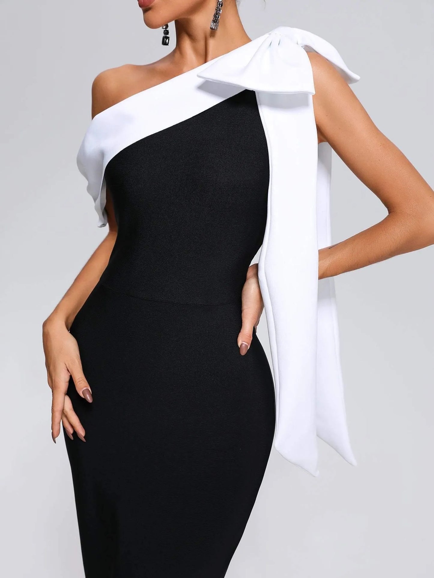 Elza Midi Bandage Dress