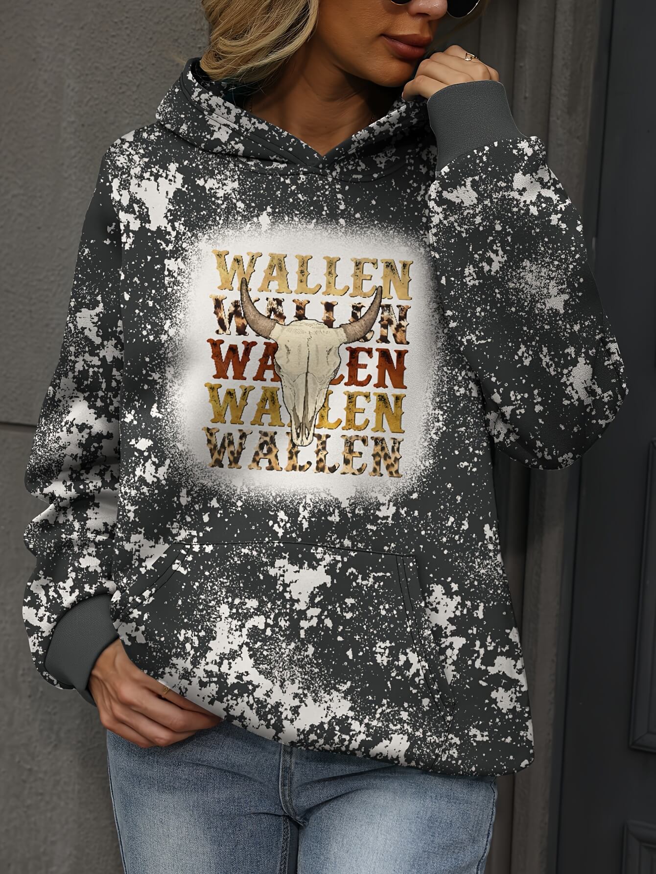 Plus Size Wallen Cow Skull Hoodie-Luxandluxy