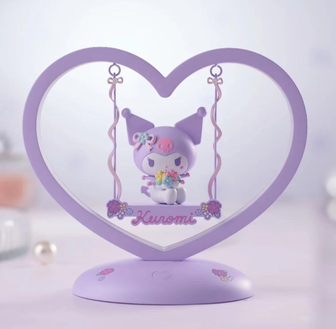 Sanrio Heart Swing Table Lamp-Luxandluxy