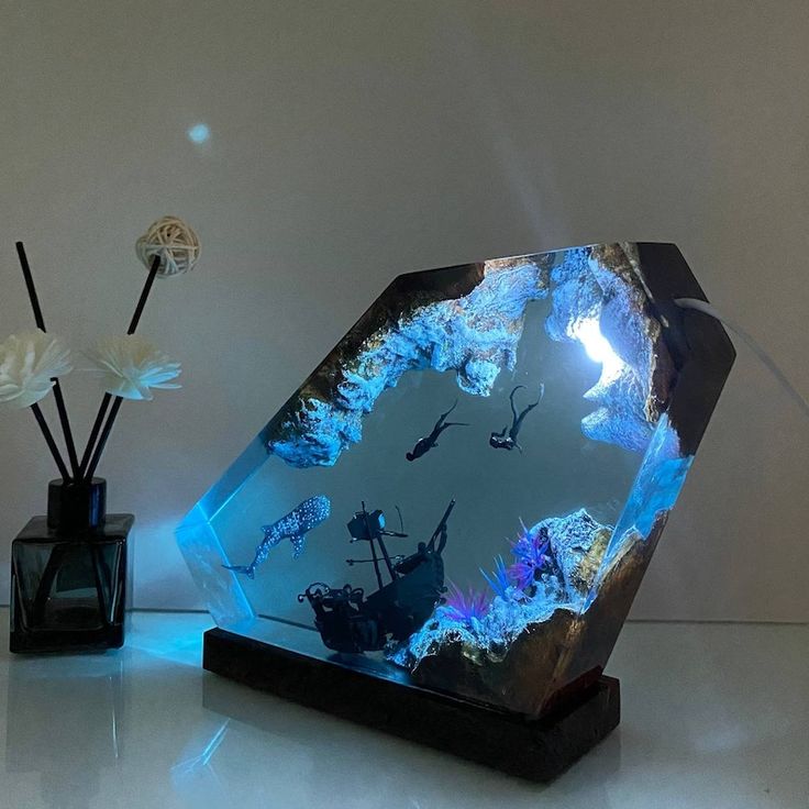 Shark Divers Ocean Epoxy Resin Night Light-Luxandluxy