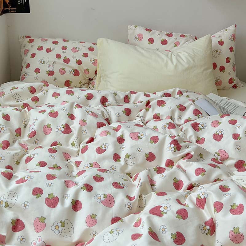 Strawberry Print Bedsheet Set-Luxandluxy