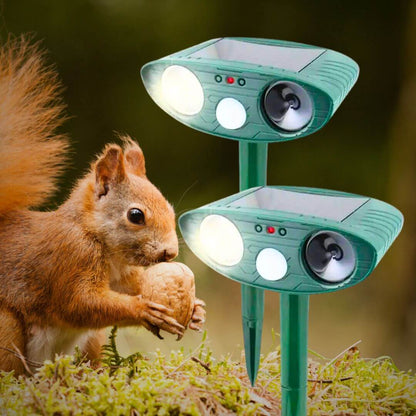 Ultrasonic Squirrel Repeller-Luxandluxy