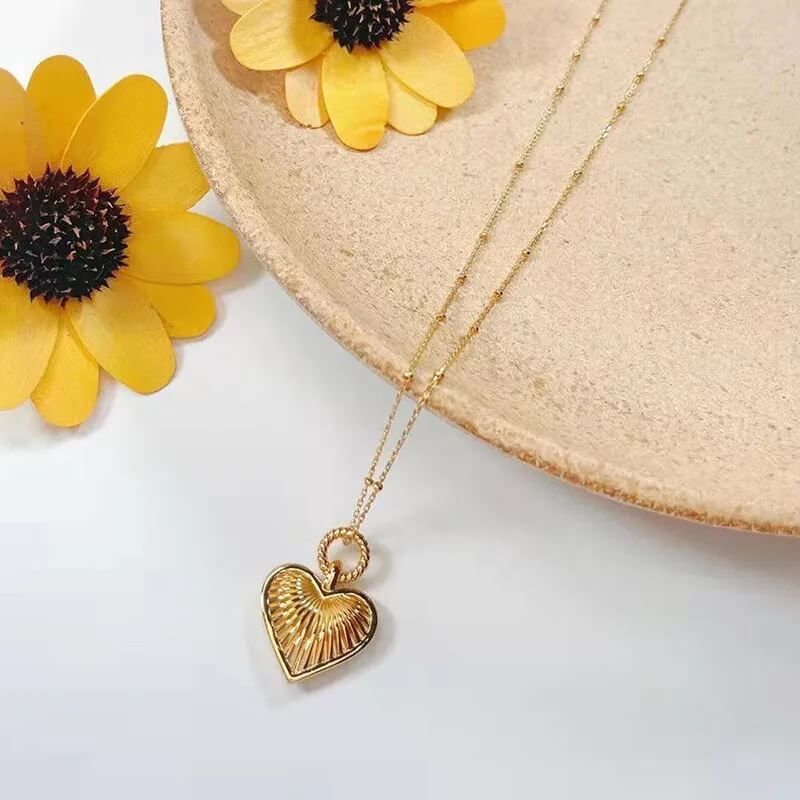 Barbie Gold Heart Necklace - Luxandluxy