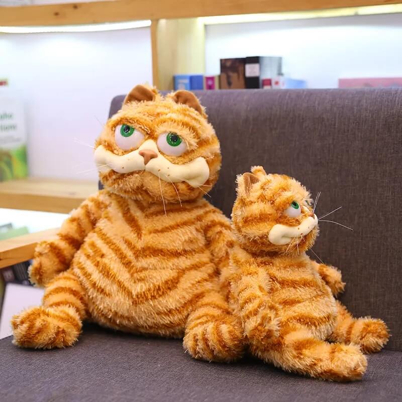 Ugly Garfield Plush - Luxandluxy